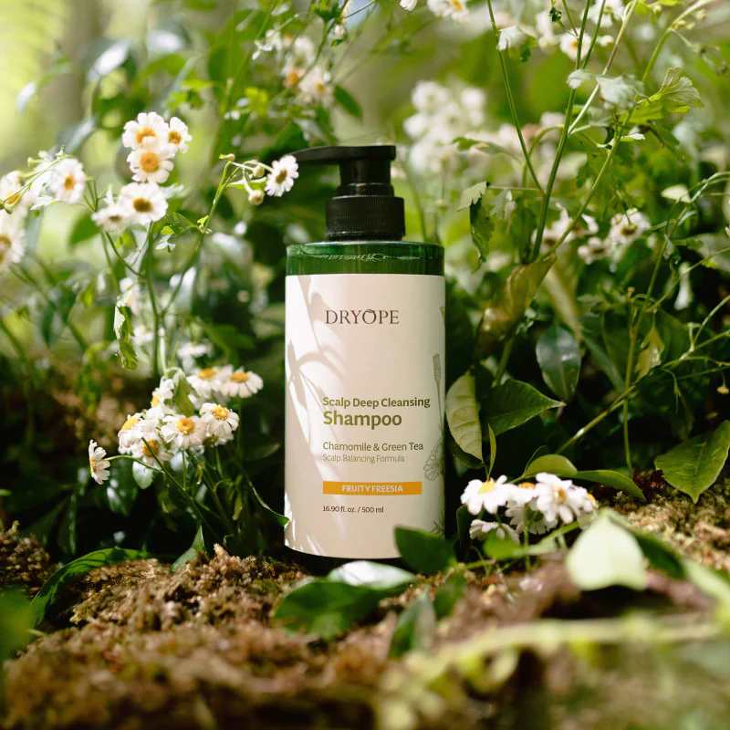 DRYOPE SCALP DEEP CLEANSING Wegański szampon do włosów o zapachu frezji 500 ml - Image 3