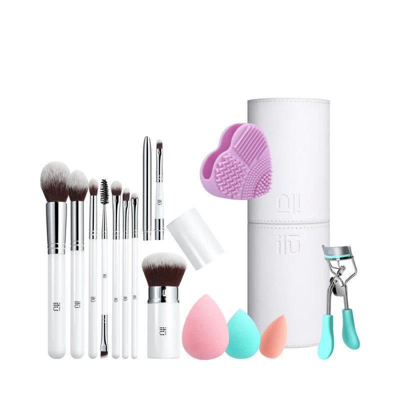 ilū Beauty Influence – 13-częściowy zestaw pędzli do makijażu z kompletem gąbek, tubą, czyścikiem i zalotką
