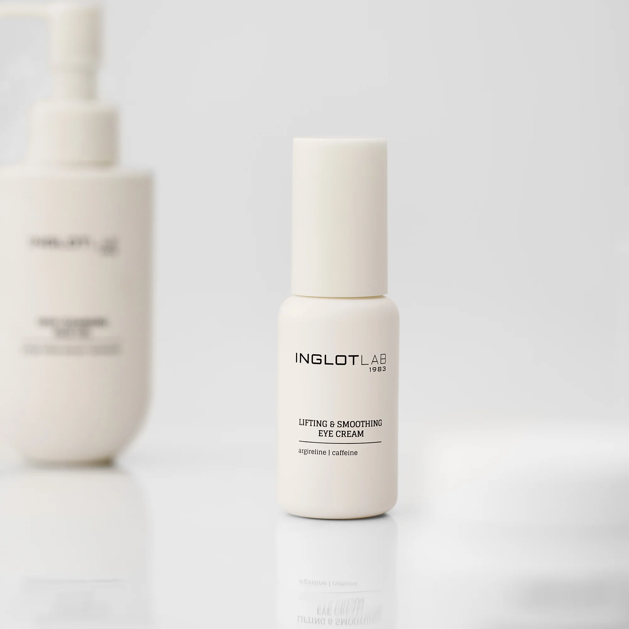 INGLOT LAB LIFTING & SMOOTHING Liftingująco-wygładzający krem pod oczy 20 ml - Image 3