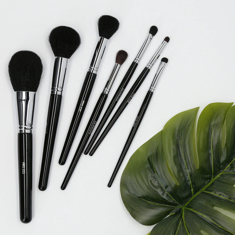 LUSSONI Natural Smoothness - Zestaw 7 Profesjonalnych pędzli do makijażu - Image 4