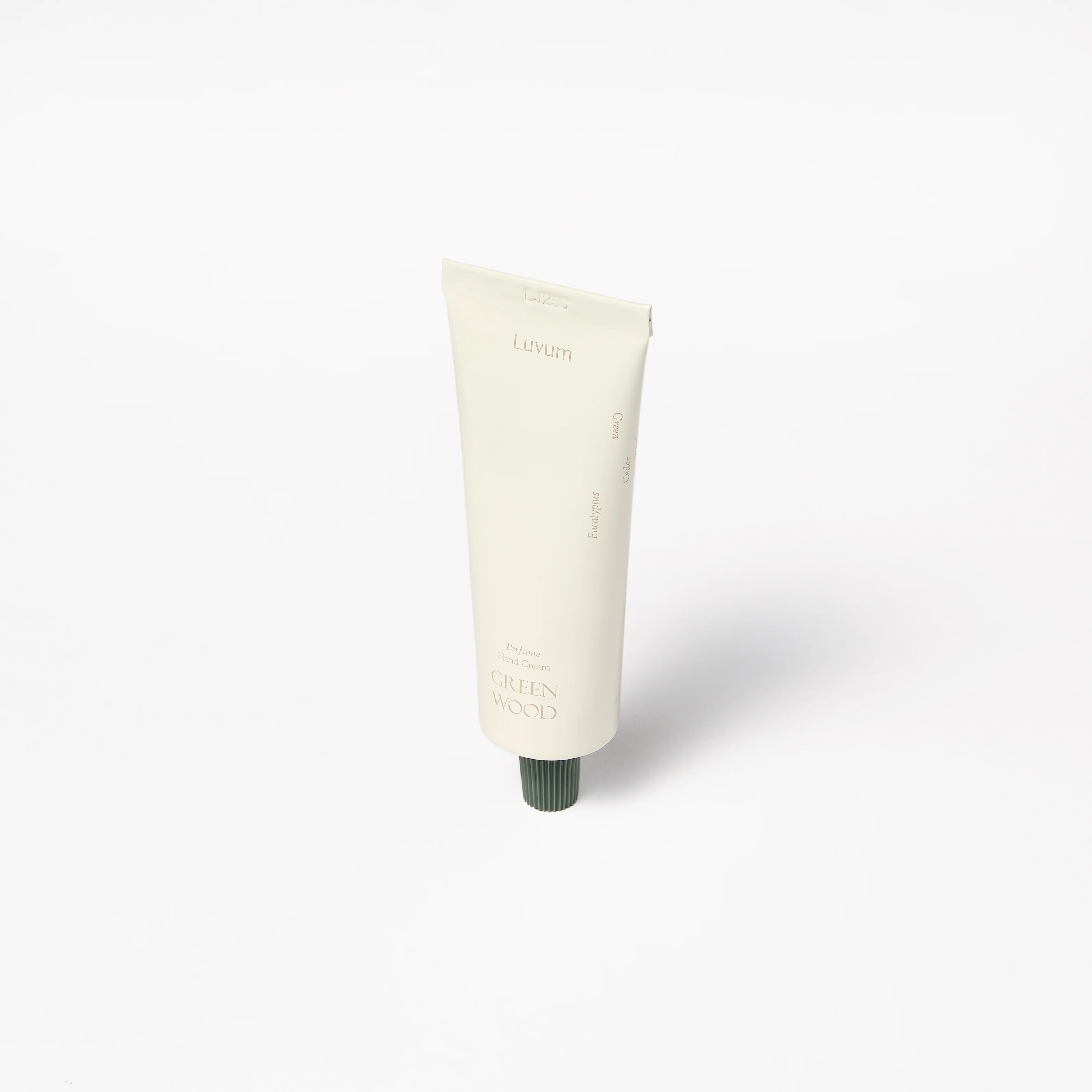 LUVUM PERFUME HANDCREAM GREEN WOOD Lekki, nawilżający krem do rąk o relaksującym zapachu eukaliptusa i drzewa cedrowego 50 ml - Image 4
